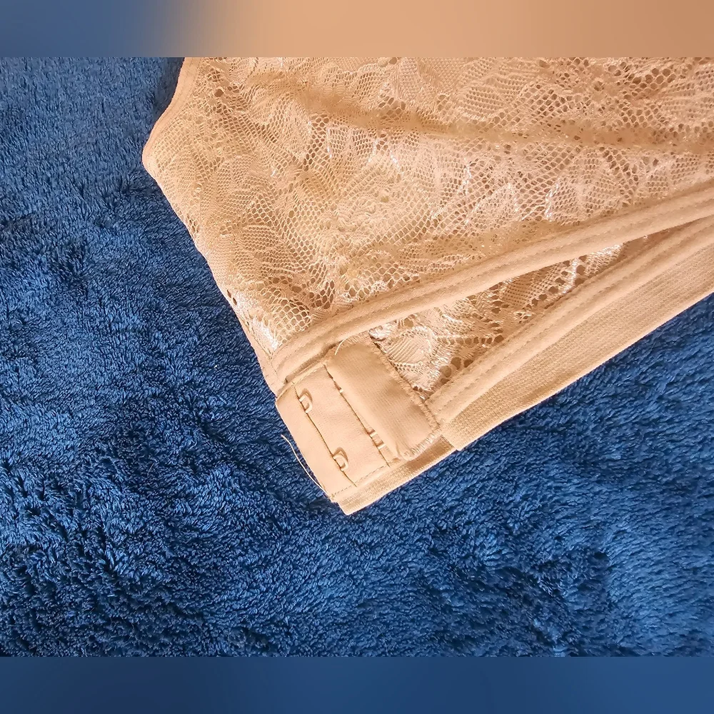 NWOT 2X Comfy Corset Bra Nude - Picture 3 of 7